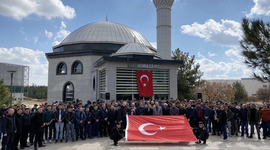 Uşak &Uuml;niversitesinde İdlib şehitleri i&ccedil;in indirilen hatimlerin duası yapıldı
