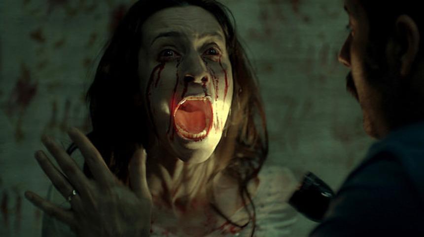 Tek başınıza izleyemeyeceksiniz! En iyi cin filmleri… 