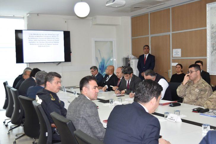 Bitlis’te uyuşturucu ile mücadele toplantısı yapıldı G1