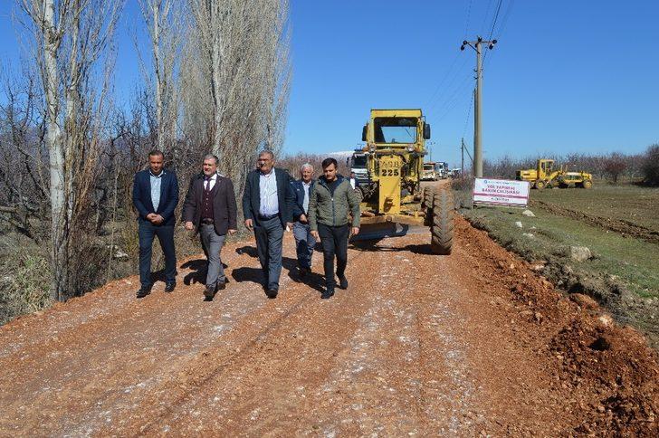 Elmalı Akçay-Afşar yolu yenileniyor G2