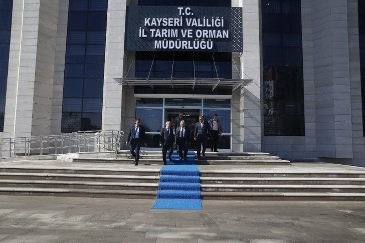 Başkan Büyükkılıç, Tarım ve Orman İl Müdürlüğü ile Kayseri Orman Bölge Müdürlüğü’nü ziyaret etti G2