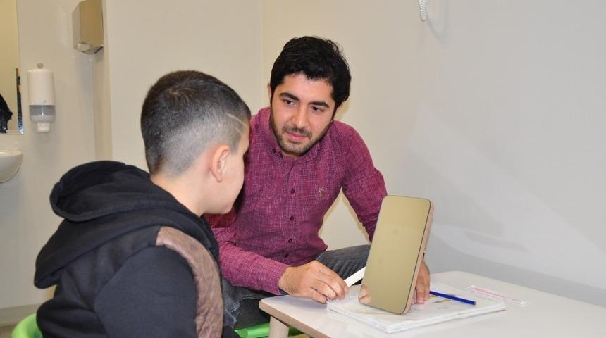 Konuşmada zorluk yaşayanları sevindiren hizmet