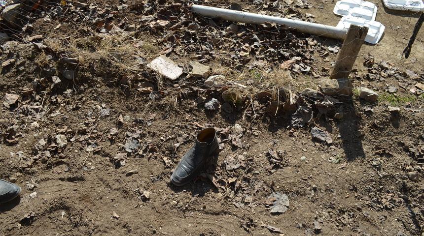 Depremde hasar gören evinden anteni almaya gitti, çökme sonucu hayatını kaybetti