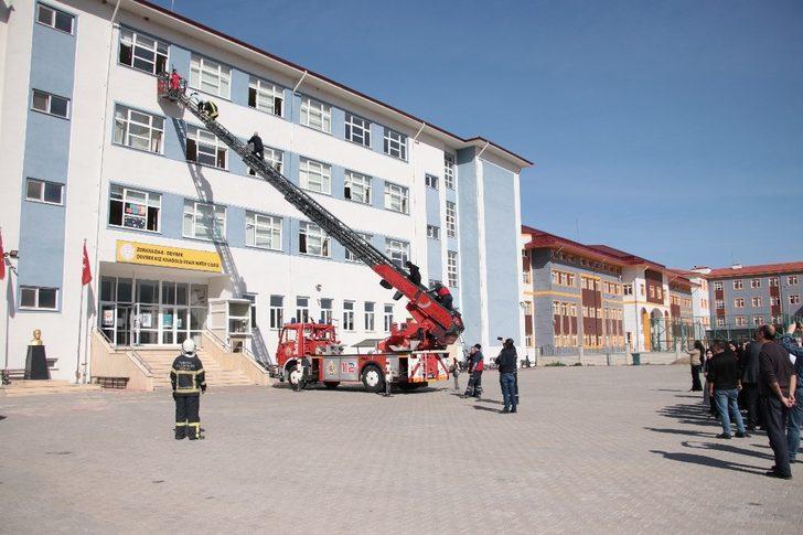 Devrek’teki okullarda yangın tatbikatı G2
