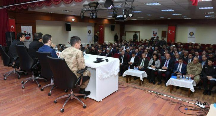 Vali Güzeloğlu: "Diyarbakır’ın 17 ilçesinde hizmet seferberliği ve gayreti içindeyiz" G2