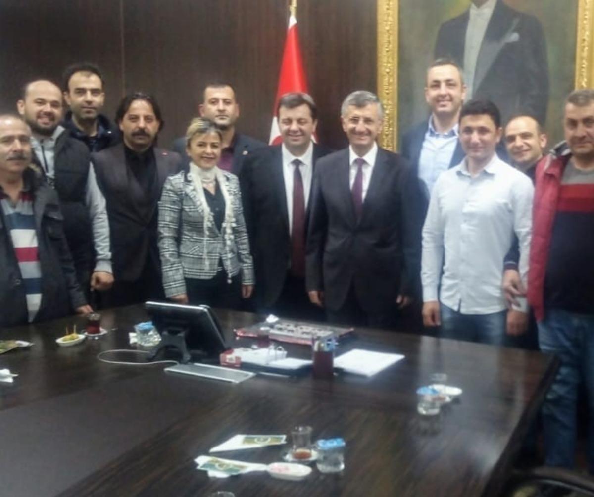 Madenci korosu Vali Bektaş&rsquo;ı ziyaret etti