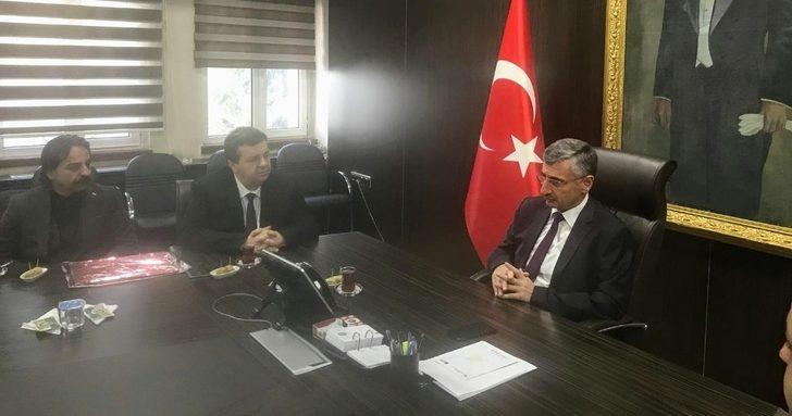 Madenci korosu Vali Bektaş’ı ziyaret etti G2