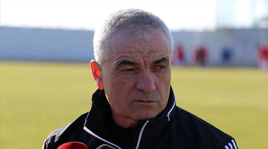 Rıza Çalımbay'dan Galatasaray'a saat göndermesi