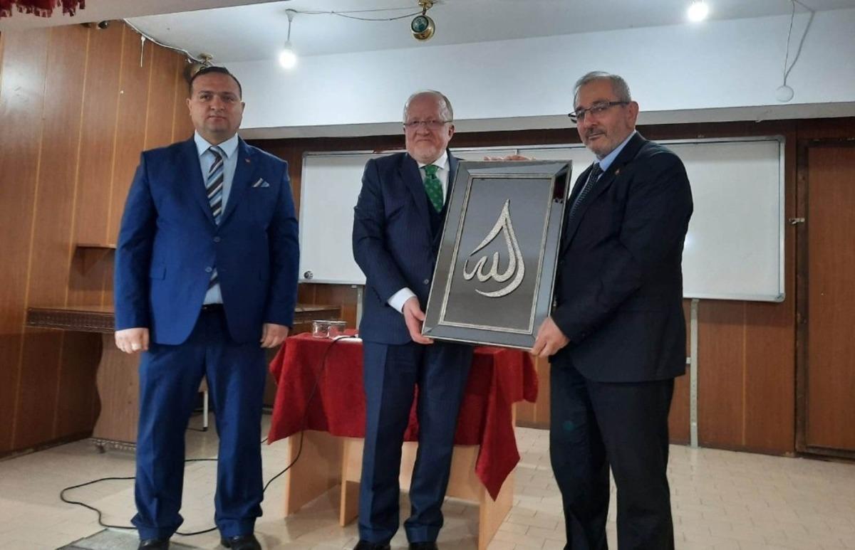 Rekt&ouml;r Aydın: "B&ouml;lgesel kalkınma odaklı &uuml;niversiteler i&ccedil;inde yer almayı hedefliyoruz"