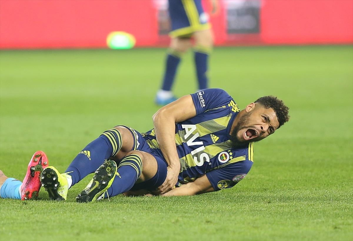 Fenerbah&ccedil;e'de Simon Falette sakatlandı