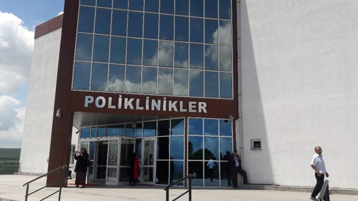 Yaşlı kadın evinin &ccedil;atısında asılı bulundu