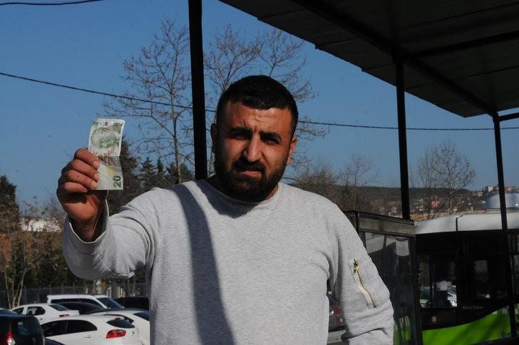 Herkes 'Hırsız karga'yı konuşuyor! Çalışanların maskotu oldu G5