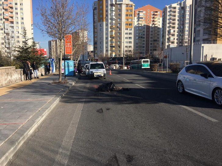 Kayseri'de feci kaza! Halk otobüsünün altında kalan adam hayatını kaybetti G3