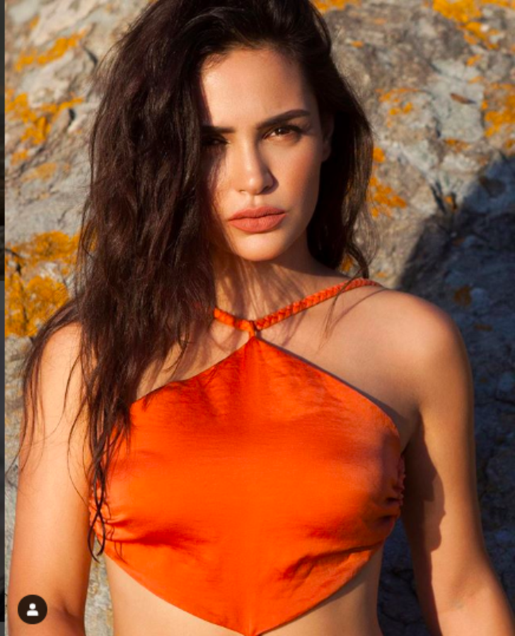 Zümrüdüanka'nın Saniye'si Sebahat Kumaş photoshopla kalça yaptı! Alay konusu oldu G3