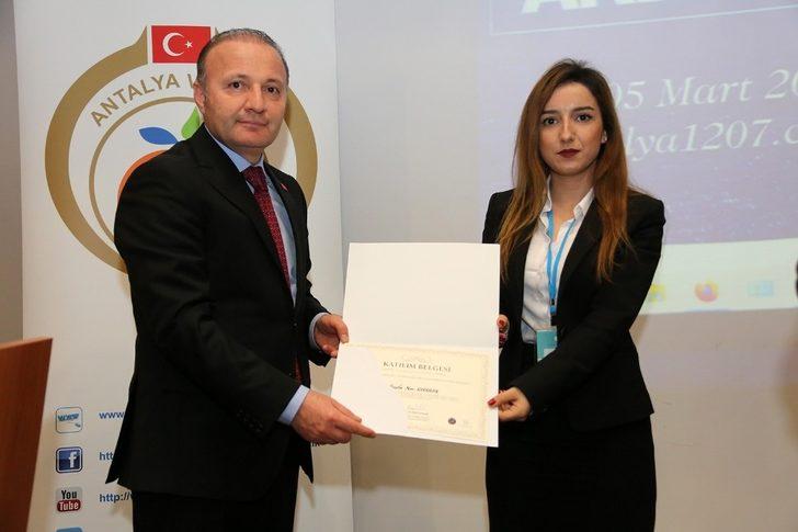 AÜ’de 3. Uluslararası Antalya Kongresi düzenlendi G2