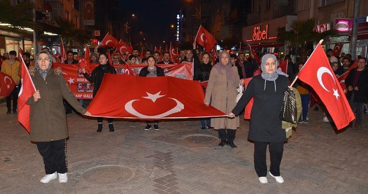 Turgutlu, Mehmetçik için tek yürek oldu G4
