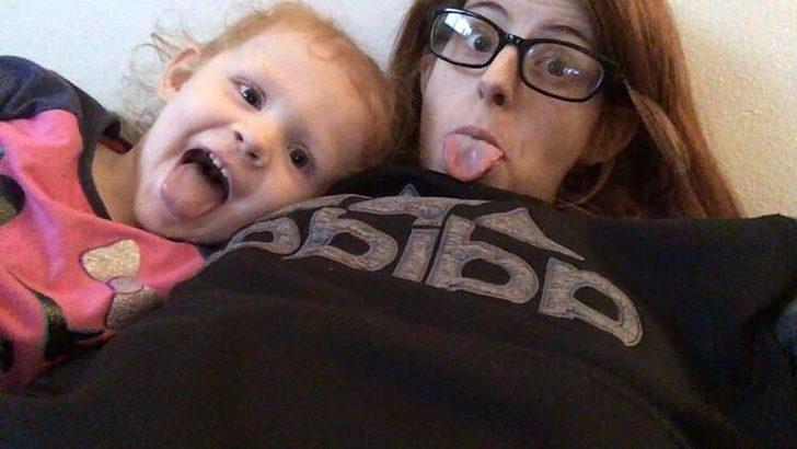 4 yaşındaki kızı o halde görünce... Polisler bile şoke oldu! G5