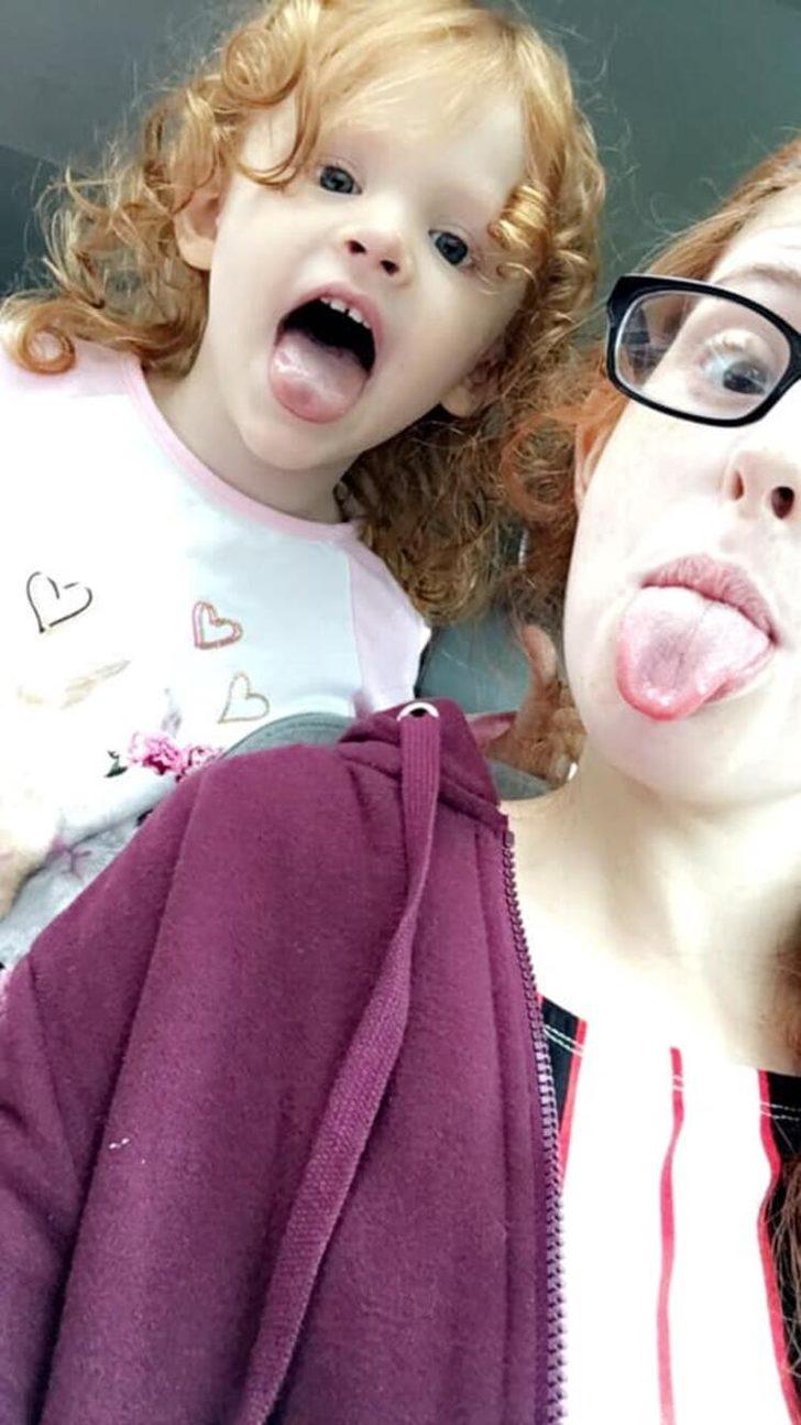 4 yaşındaki kızı o halde görünce... Polisler bile şoke oldu! G2