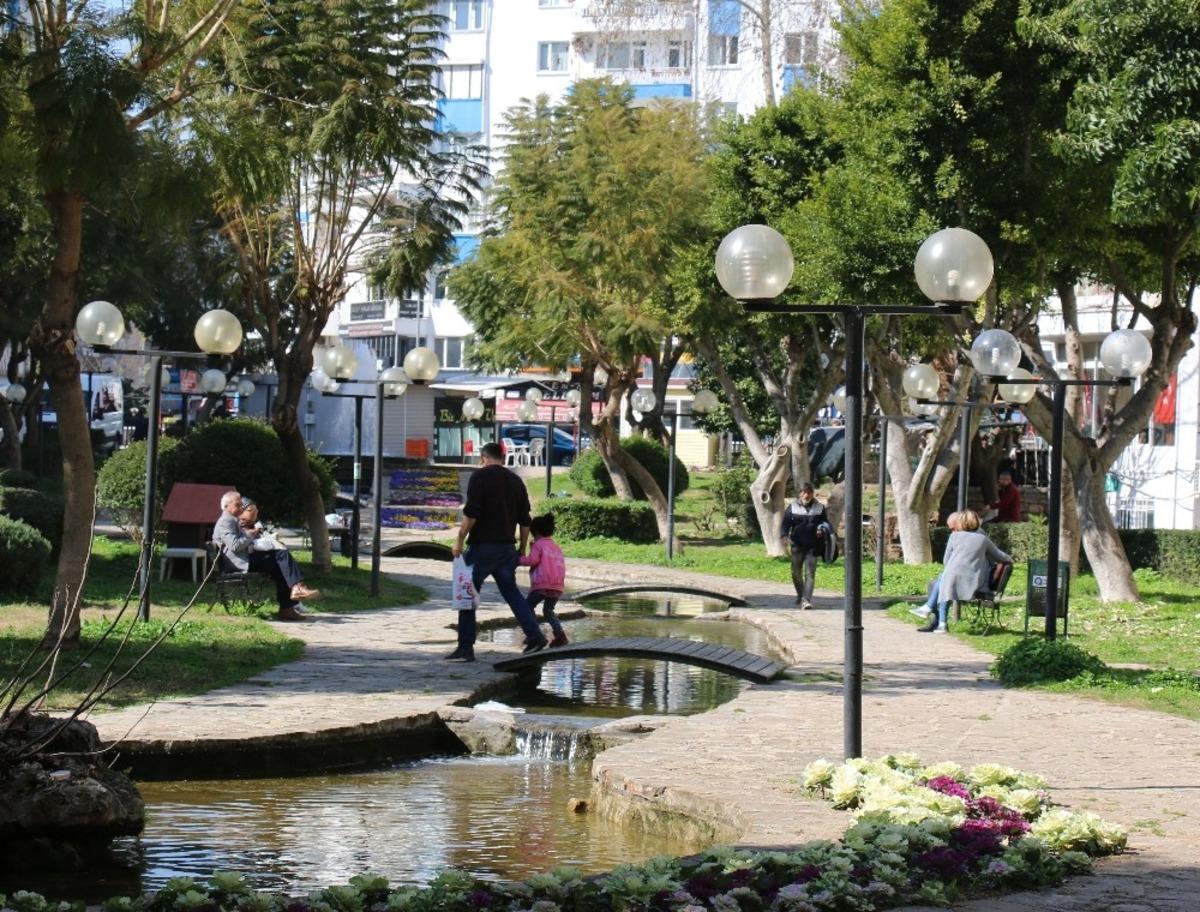 B&uuml;kl&uuml;dere Parkı&rsquo;nı yenileniyor