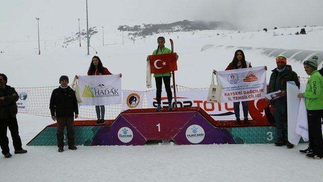Dağ kayağında Kayserili sporcular 3 madalya aldı