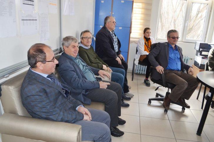 İvrindi’de öğretmenlerden mesaiye ve nöbet saatlerine riayet etmeleri istendi G3