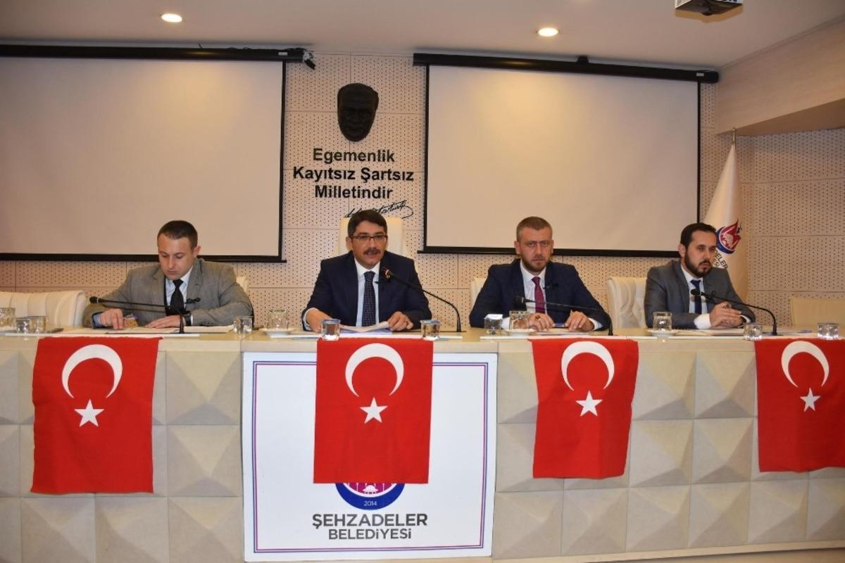 Şehzadeler&rsquo;e &rsquo;Millet Kıraathanesi&rsquo; m&uuml;jdesi
