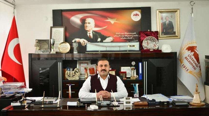 &Ccedil;i&ccedil;ekdağı İl&ccedil;e Belediye Başkanı Hasan Hakanoğlu: