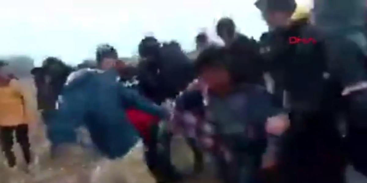 Edirne Valiliği duyurdu! Yunan polisi sınırda ateş a&ccedil;tı: 1 g&ouml;&ccedil;men &ouml;ld&uuml;, 5 g&ouml;&ccedil;men yaralı