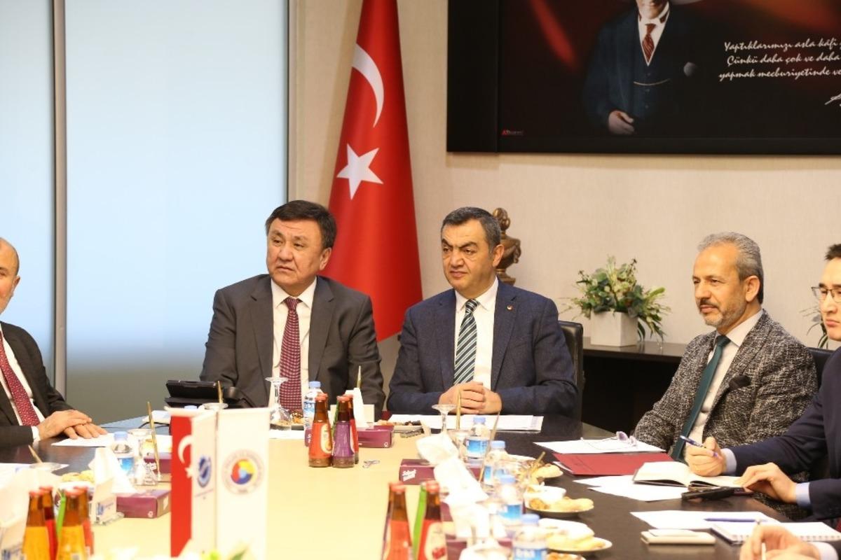 Kırgız B&uuml;y&uuml;kel&ccedil;i&rsquo;den KAYSO&rsquo;ya Ziyaret