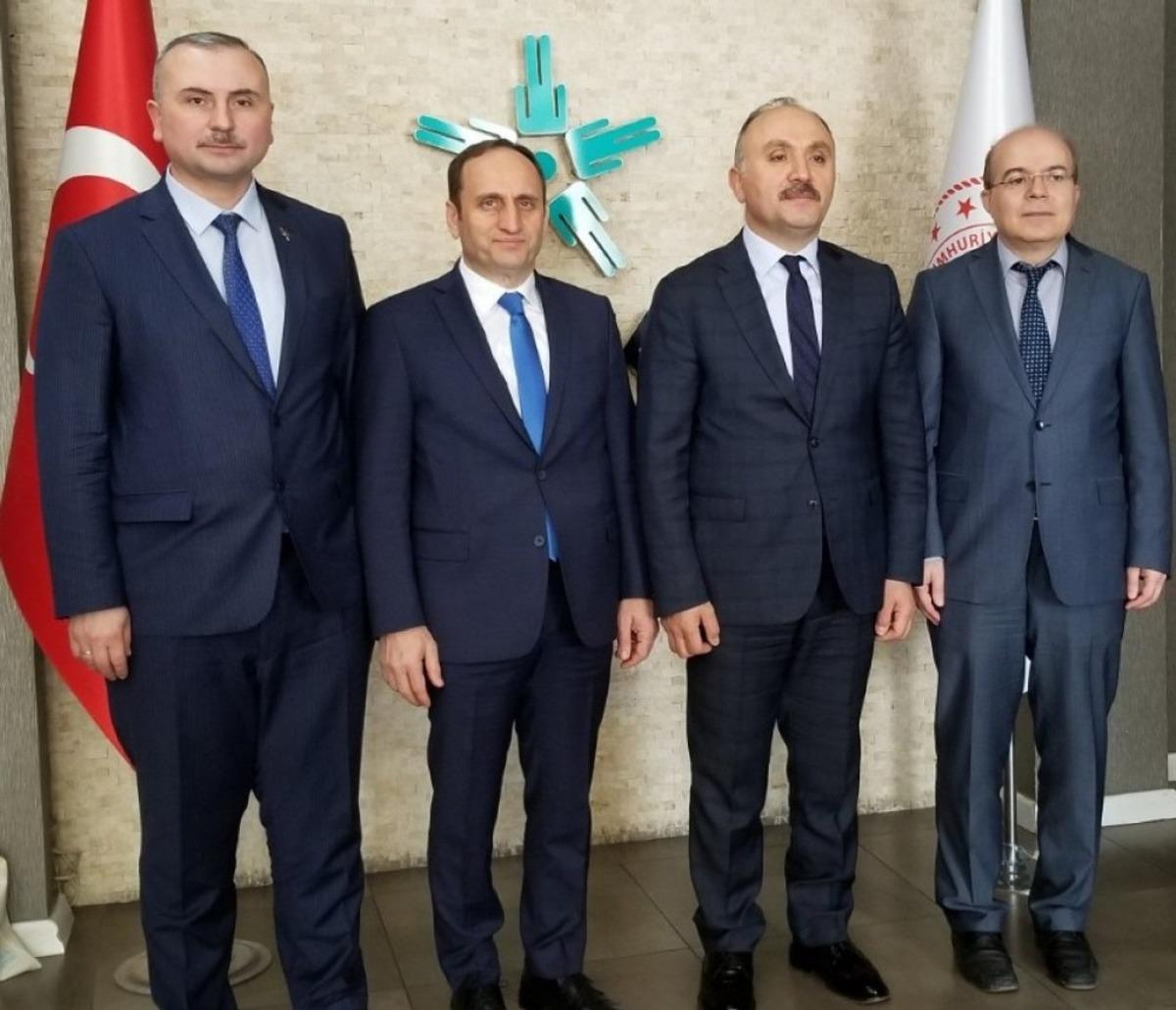 Mesleki Yaşam ve İnovatif &Ccedil;&ouml;z&uuml;m At&ouml;lyesi Projesi İ&ccedil;in İmzalar Atıldı