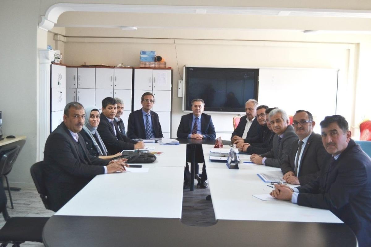 Başarıya bir adım projesi toplantısı yapıldı