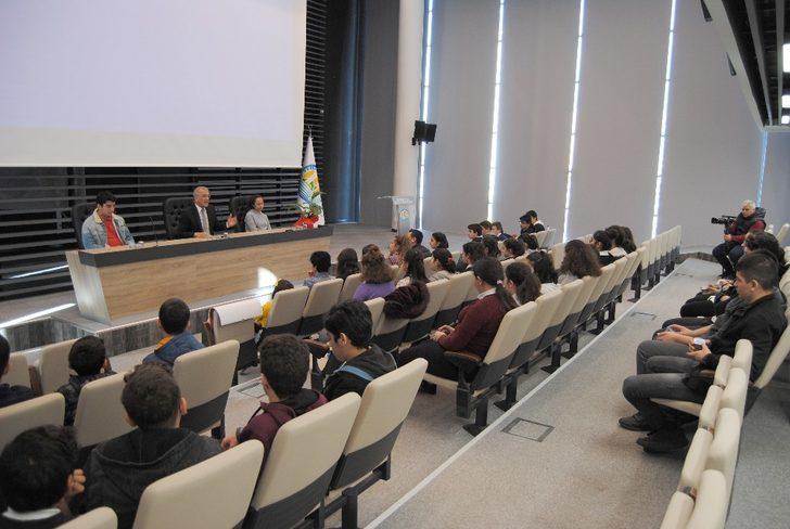 Başkan Tarhan, ortaokul öğrencileriyle buluştu G2