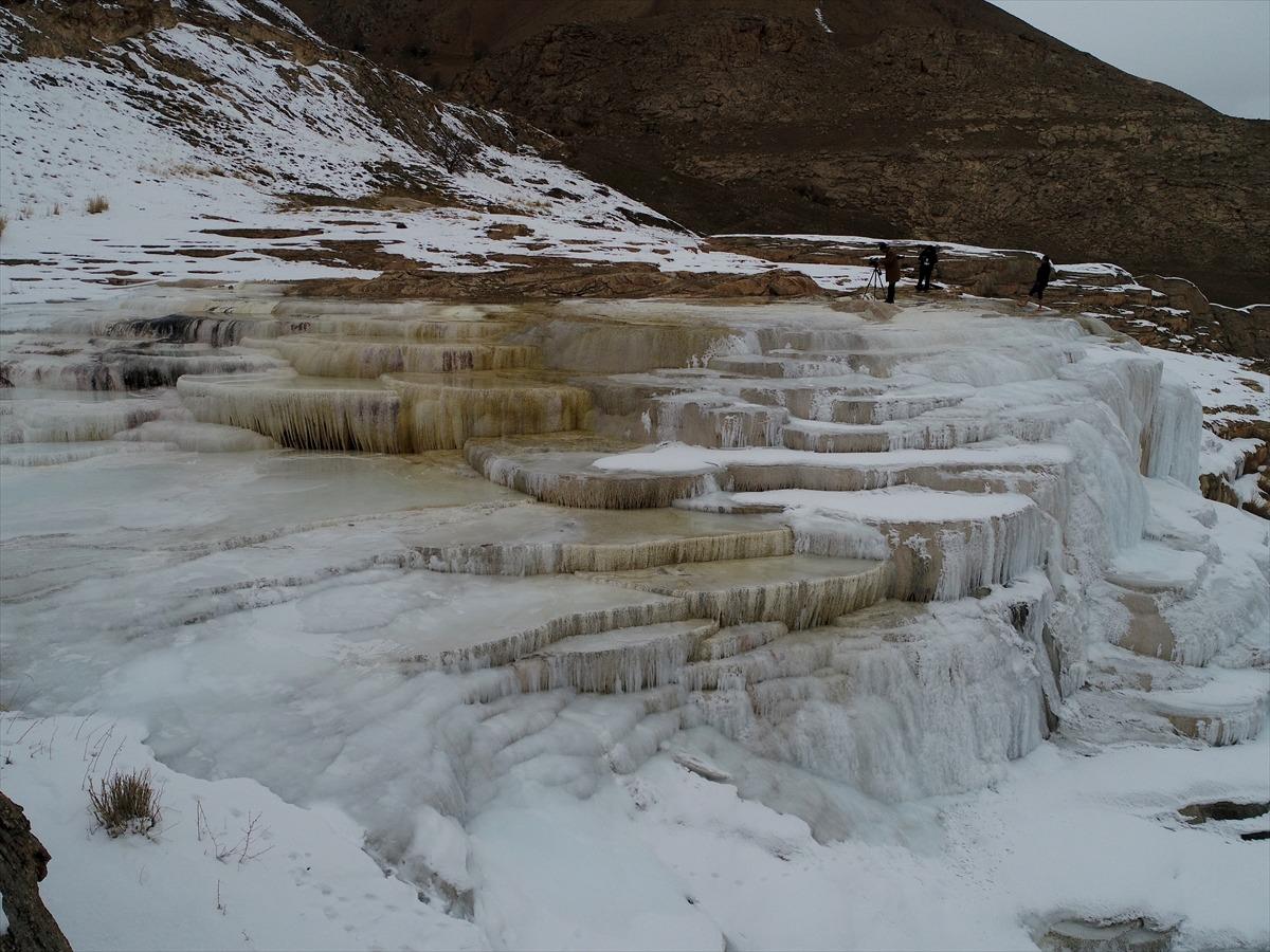  Van'ın 'Pamukkale'si koruma altında!