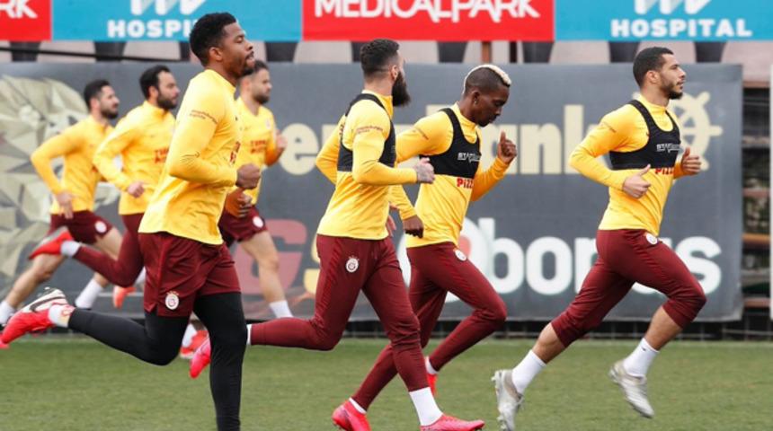 Galatasaray'da Lemina takımla çalıştı