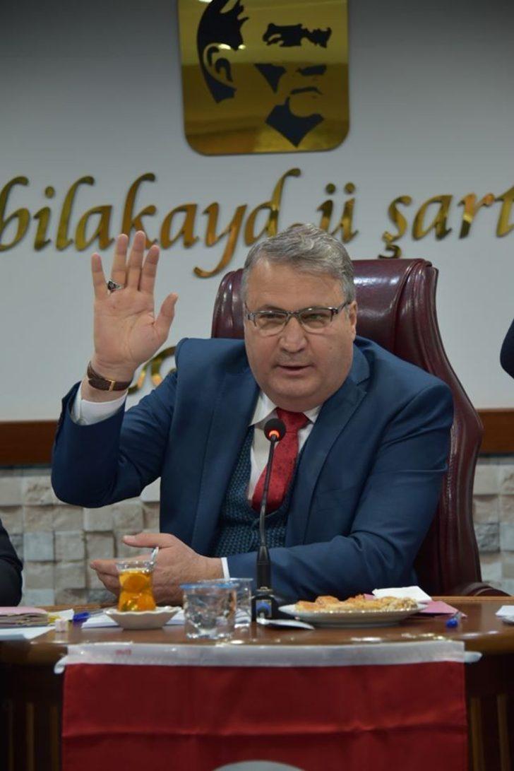 Yunusemre Meclisinde şehitler için Kur’an-ı Kerim tilaveti G4