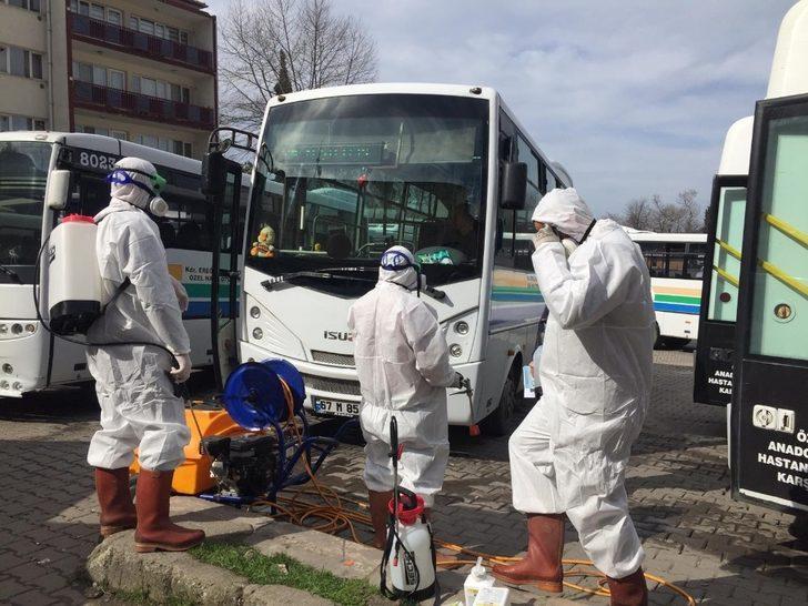 Kdz. Ereğli Belediyesi otobüsleri dezenfekte ediyor G1