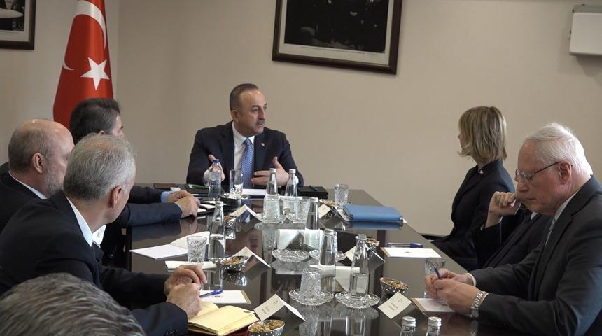 Bakan Çavuşoğlu, Craft ve Jeffrey ile görüştü