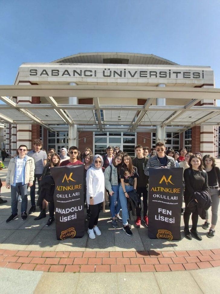 Altınküre lisesi öğrencileri üniversiteleri gezdi G4