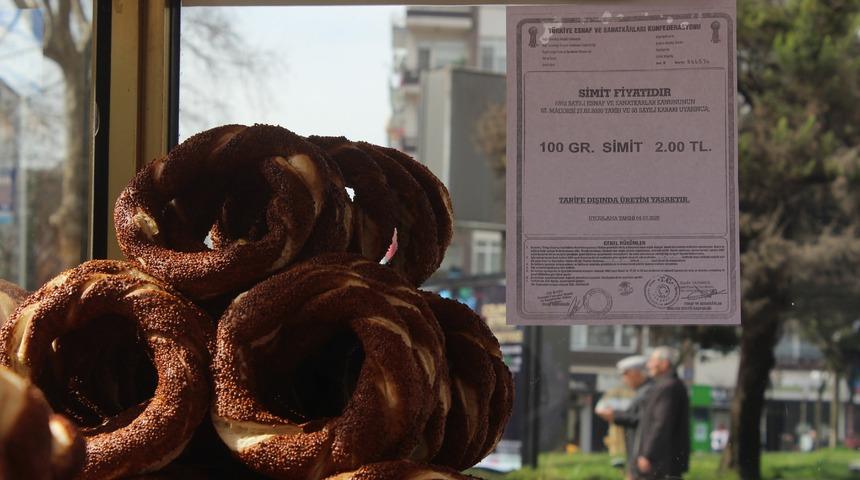 Kocaeli’de 2 TL olan simit ekmekten daha pahalıya satılıyor