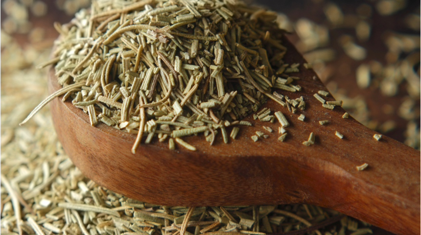 Biberiyenin faydaları saymakla bitmiyor! İster &ccedil;ayını i&ccedil;in, ister yağını kullanın