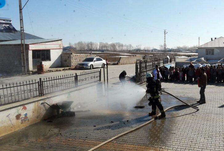 Van’da gerçeği aratmayan yangın tatbikatı G1