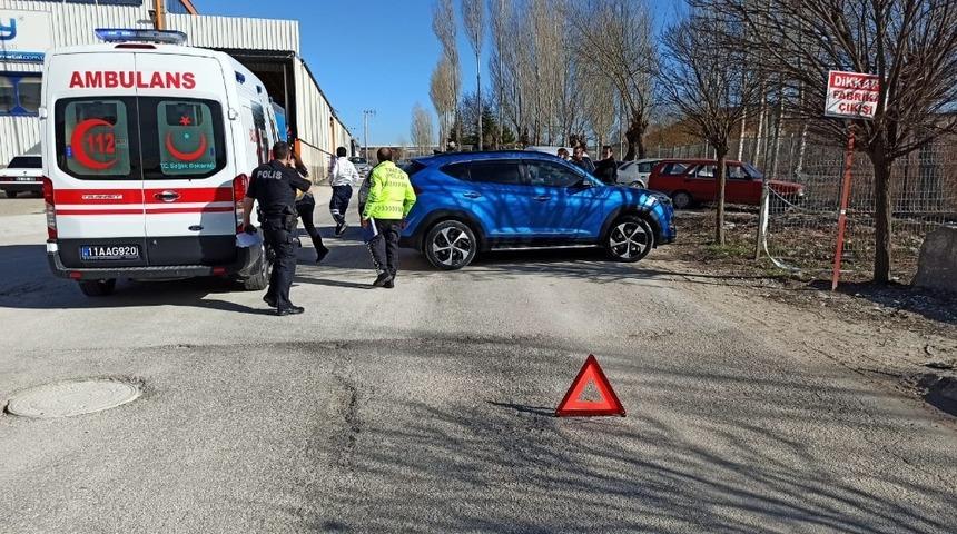 Otomobiller &ccedil;arpıştı, 2 yaralı