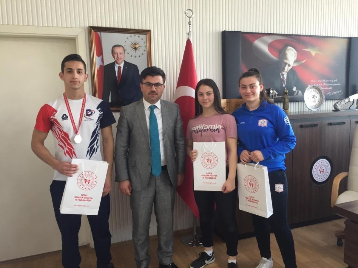 Haltercilerden İl M&uuml;d&uuml;r&uuml;&rsquo;ne ziyaret