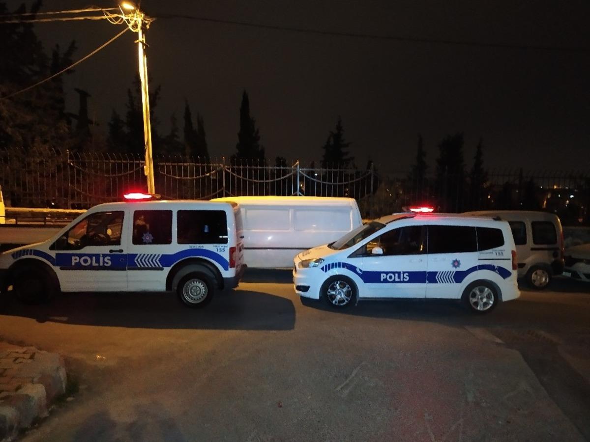 Beyoğlu Hask&ouml;y Mezarlığı'nda kanlı hesaplaşma!