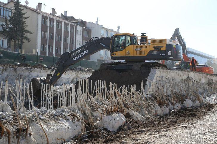 Başkan Şimşek, Konya yolundaki çalışmaları yerinde inceledi G2