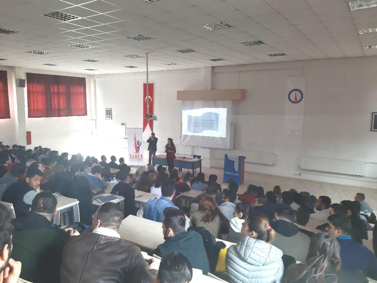 Hisarcık MYO&rsquo;da &ldquo;Kariyer Planlama ve İş Yaşamına Hazırlık&rdquo; semineri