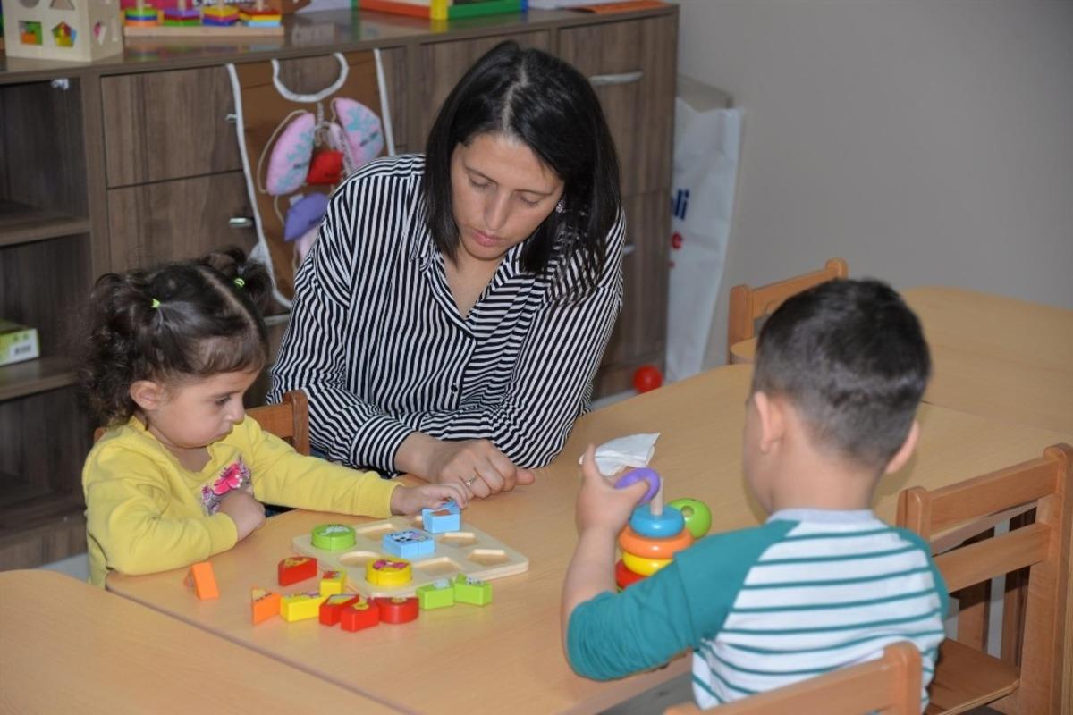 T&uuml;rkan Saylan &ccedil;ocuk sosyal tesisi miniklere hizmet vermeye başladı