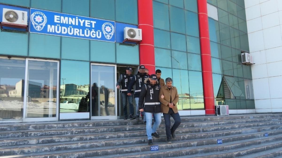 Van&rsquo;da ka&ccedil;ak sigara operasyonu
