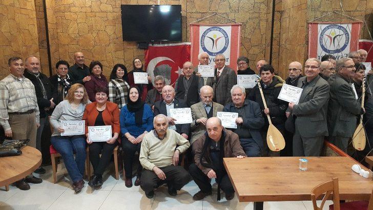 EŞYODER’in 7’nci kuruluş yıl dönümünde; şairler, ozanlar ve yazarlar ödüllerini aldılar G2