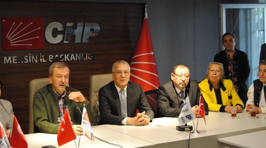 Başkan Tarhan, projelerini anlattı